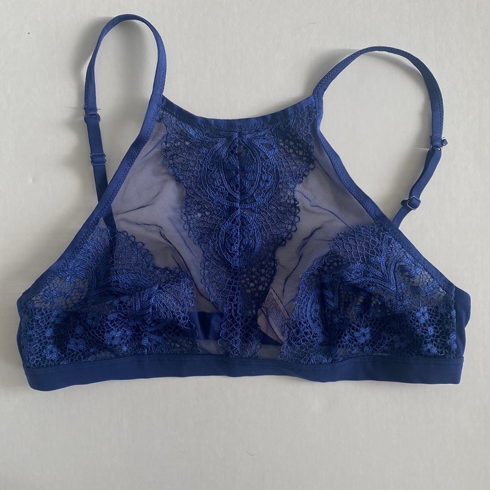 VS bralette